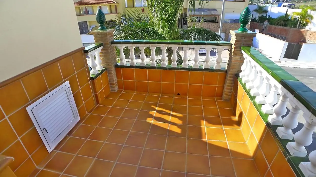 R1044 - Villa Karina Nerja 0*,  Spanien