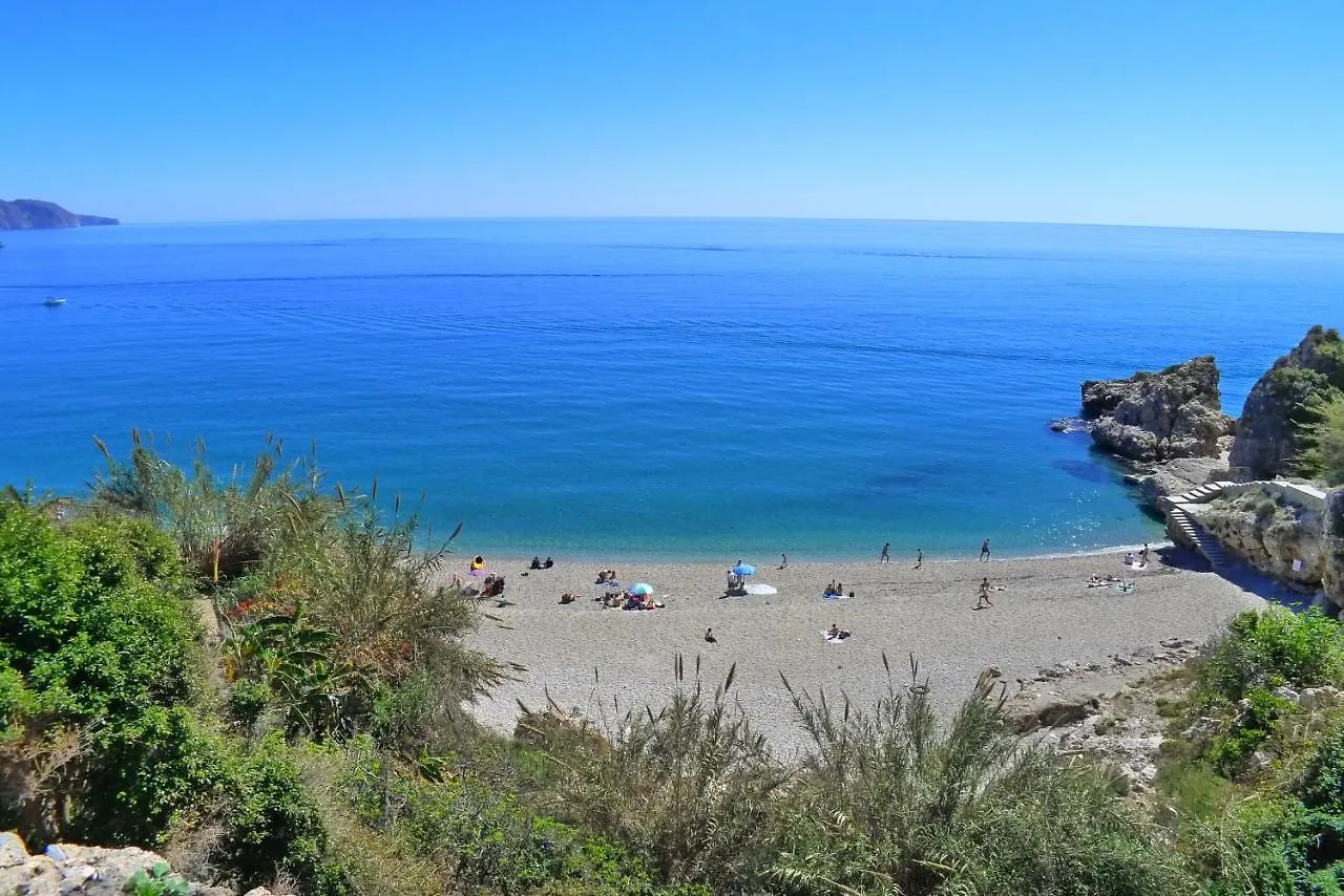 R1044 - Villa Karina Nerja 0*,  Spanien